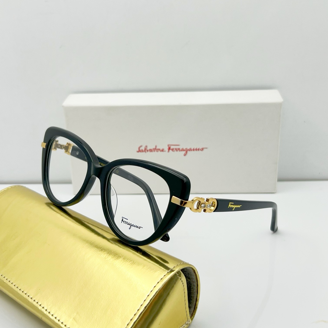 Cheap Ferragamo 2904 spectacle Optical Frames - black gold