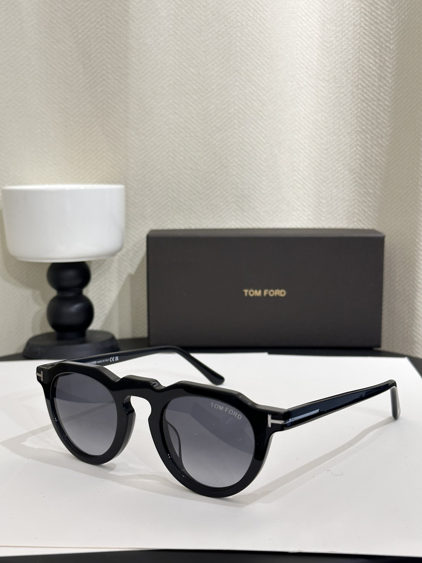 c5 color of Tom Ford replica Sunglasses FT1129