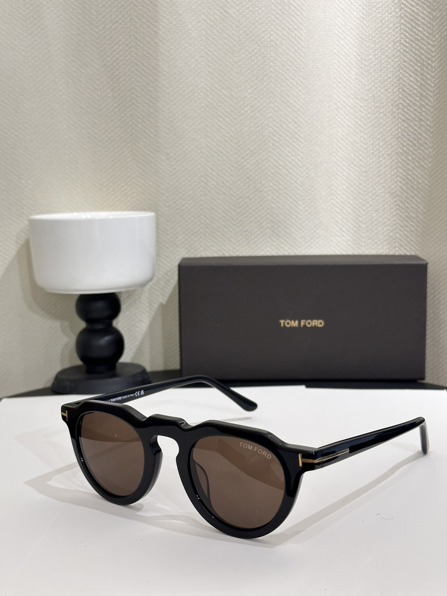 coffee color of Tom Ford replica Sunglasses FT1129