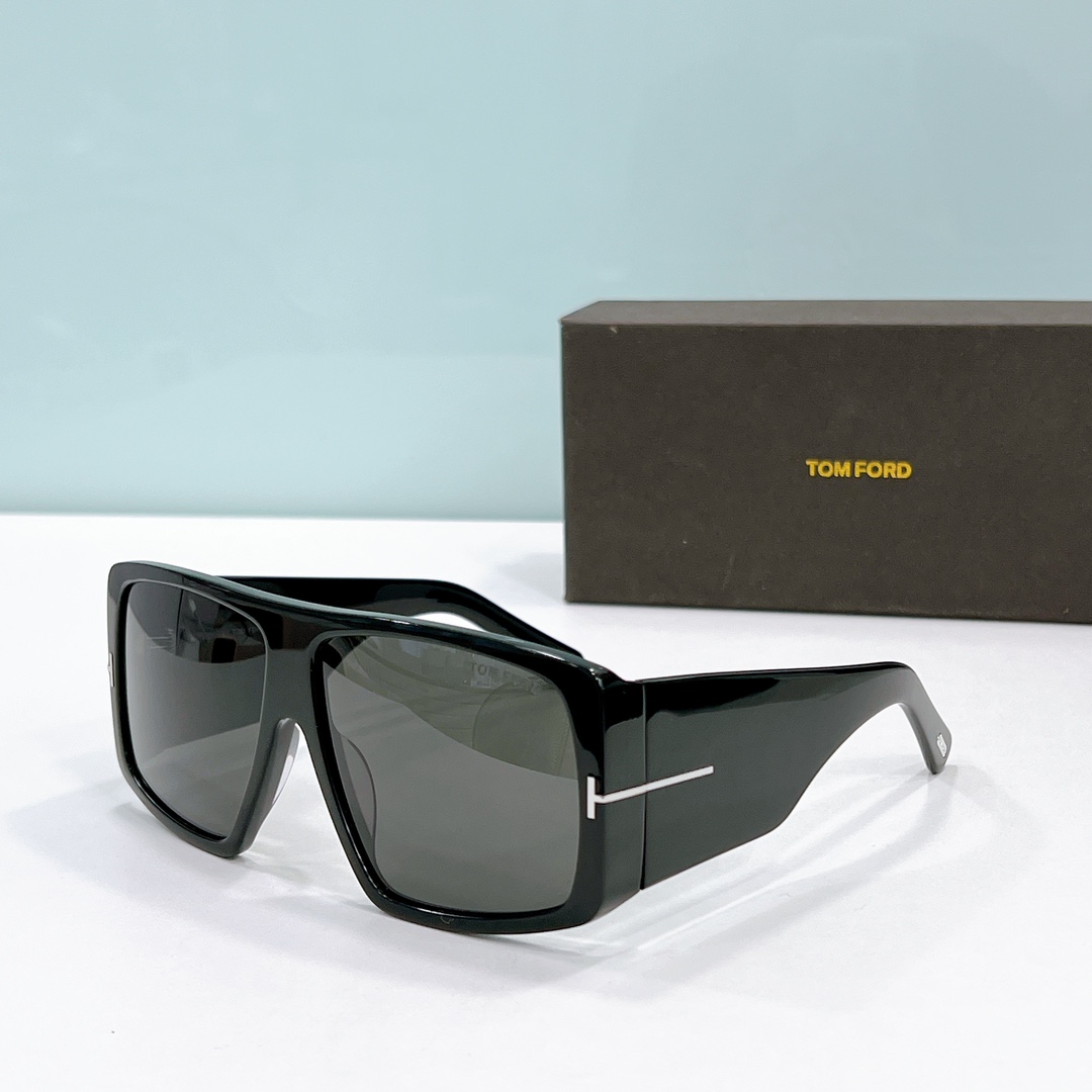 black silver of Cheap Sunglasses Online replica Tom Ford t1036