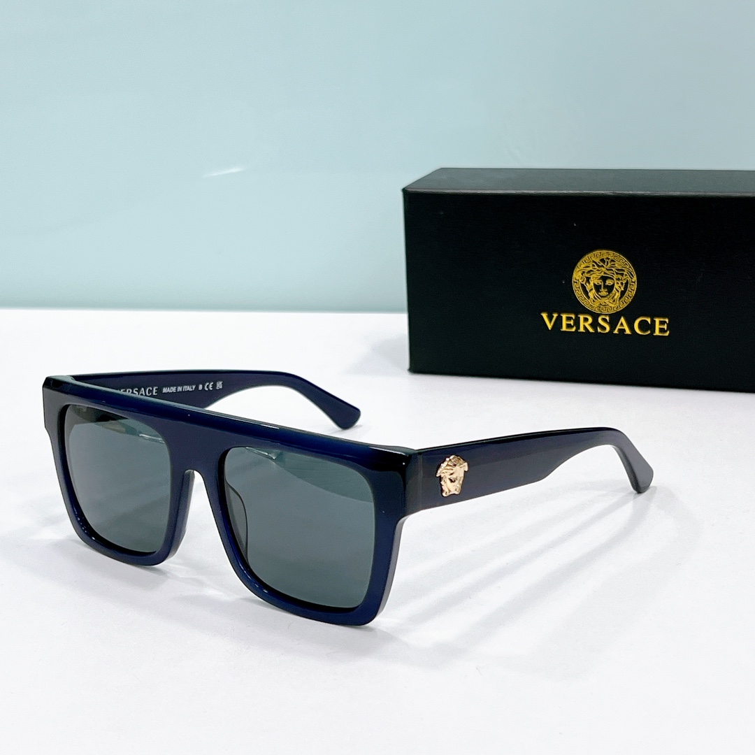 black color of replica Versace Polarized Sunglasses For Fishing ve4850