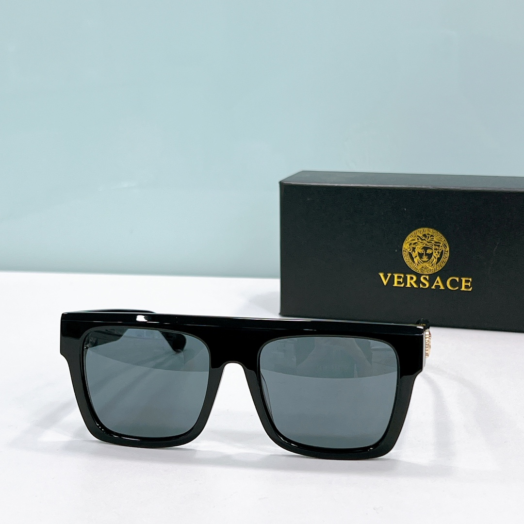 front 1 of replica Versace Polarized Sunglasses For Fishing ve4850