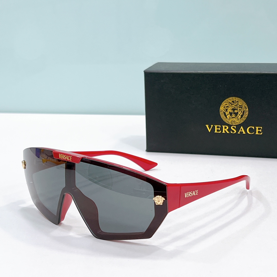 red color of Sunglasses polarized Versace Replica ve4461