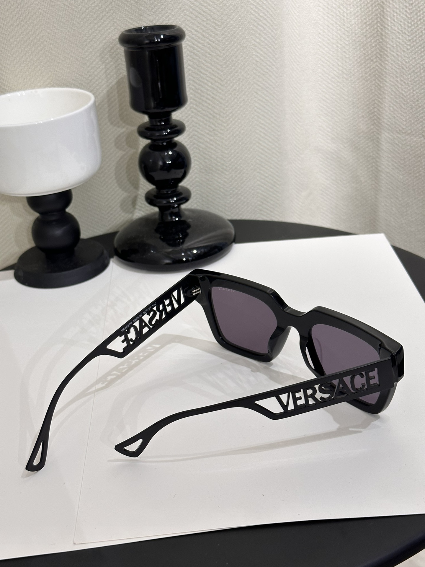 side version of Replica Versace Sunglasses ve4431u