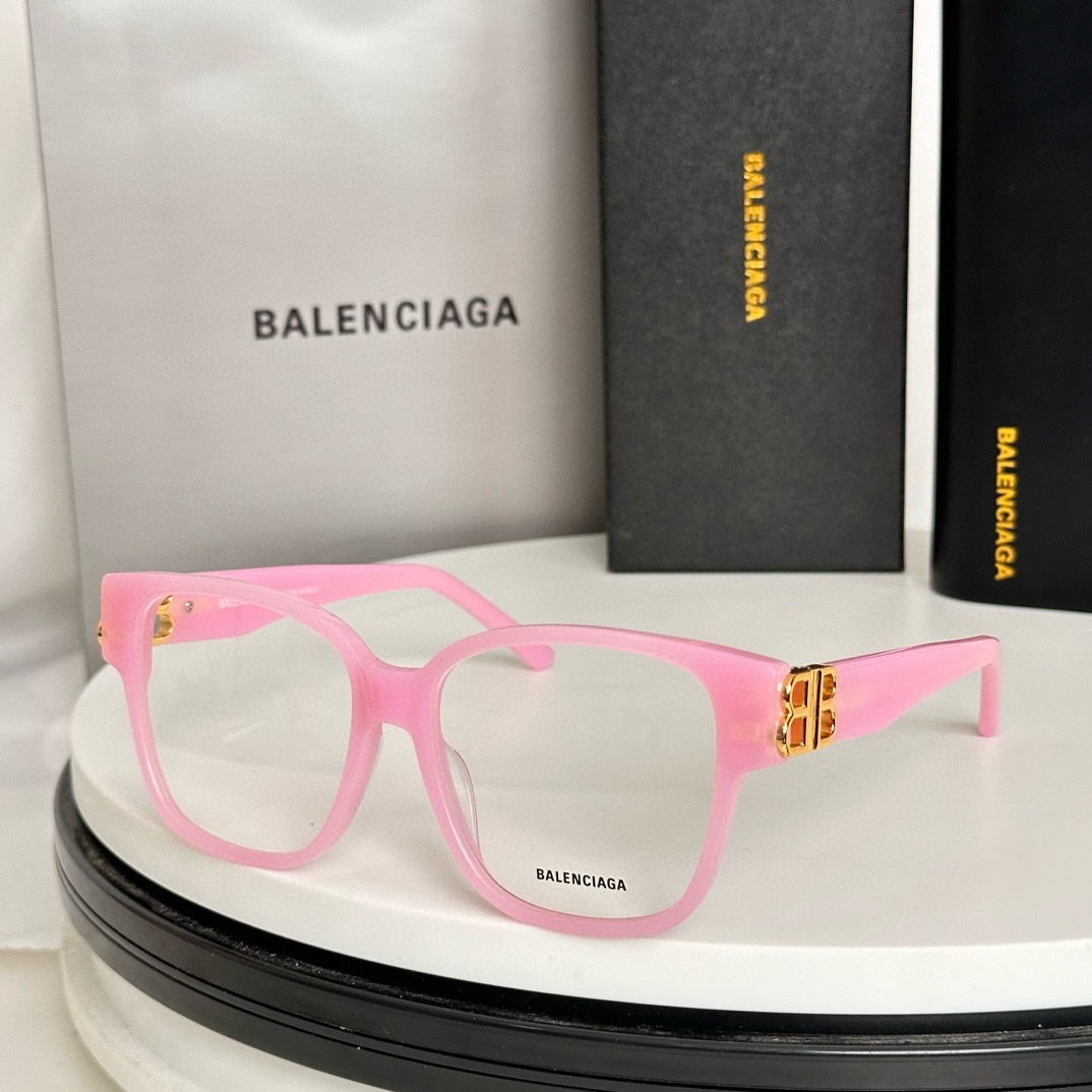 pink color of Balenciaga eyeglasses dupe BB0104
