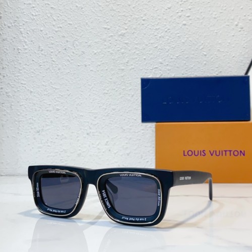 L^V Z2442V sunglasses dupe