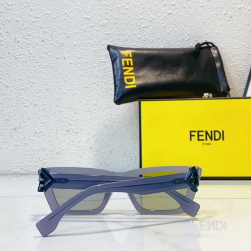 pretend sunglasses fendi FD40219