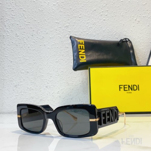 designer imposter sunglasses fendi FE40133