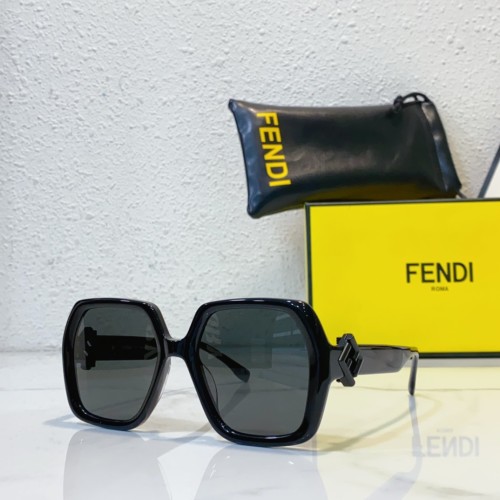 faux designer sunglasses fendi FE40139