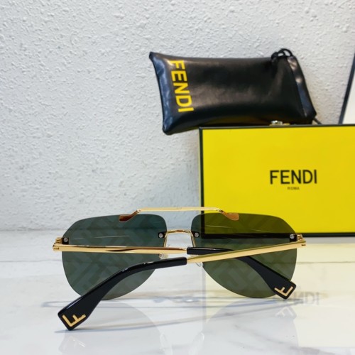 knockoff sunglasses fendi FE40115