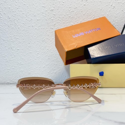 L^V Z2138U replica sunglasses