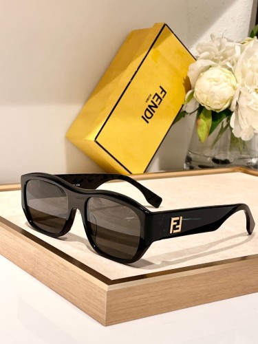 reader sunglasses fendi NEWFE40117