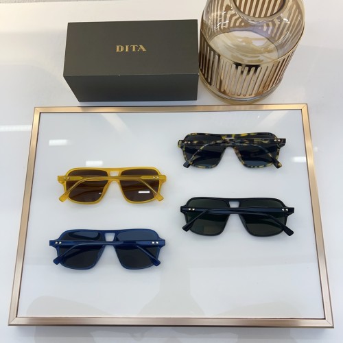 dita DTS457 Fish with glasses