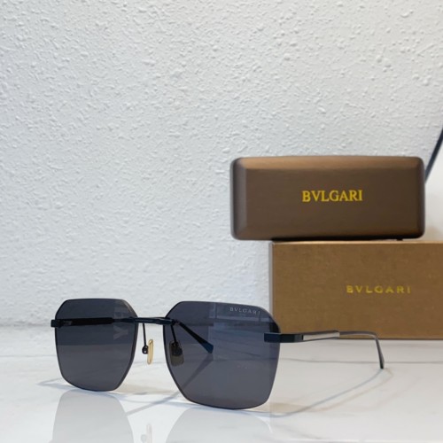 BVLGARI BV4002U fish with sunglasses
