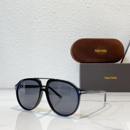 Copy Polarized sunglasses knockoff FT1079