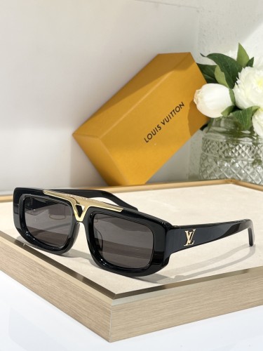 Copy Black polarized sunglasses L^V Z1950U
