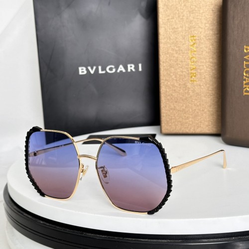 Copy BVLGARI BV40004U Fendi sunglasses women