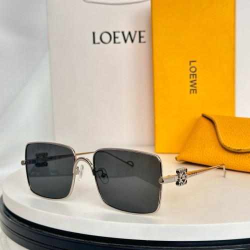 Copy Loewe LW40106U Celine triomphe sunglasses