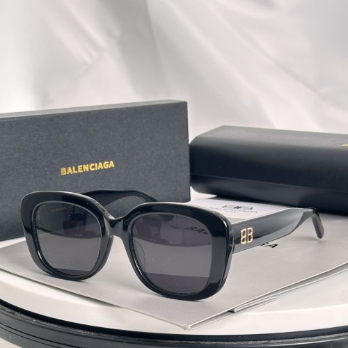 balenciaga BB0295SK replica sunglasses
