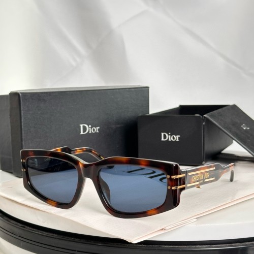 Copy replica dior signafureS9U designer sunglasses on sale