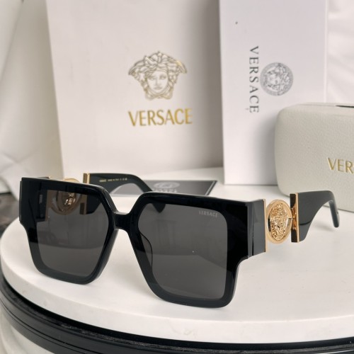 Sunglasses for Hiking & Outdoors  dupe Versace VE5717