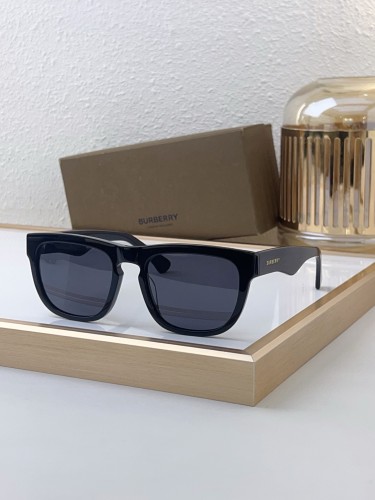 replica designer sunglasses Copy burberry BE4431U