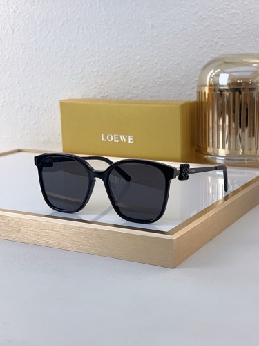 dupe loewe LW50402 sunglasses replica