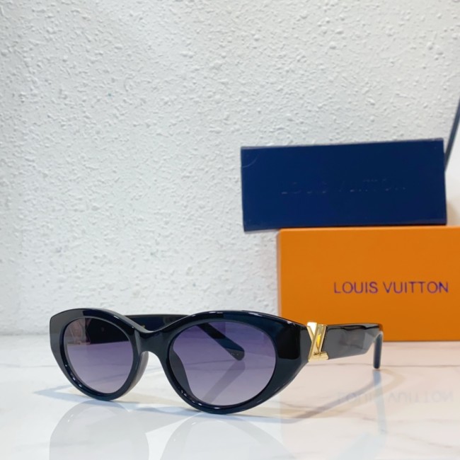 Replica designer shades L^V 2015w