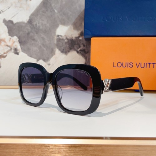 Polarized sunglasses L^V Replica Z2133W