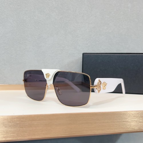 Copy Versace sunglasses 2207Q