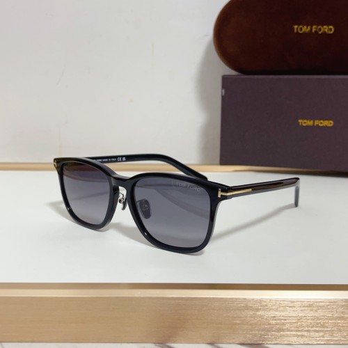 Sunglasses For Men TOM FORD FT1048