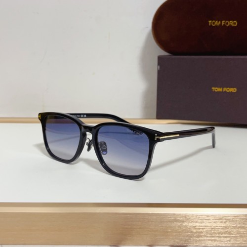 Sunglasses For Men TOM FORD FT1048