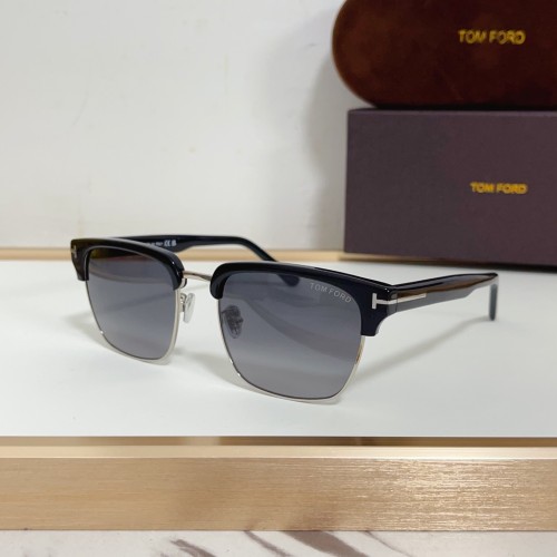 TOM FORD Sunglasses FT1290