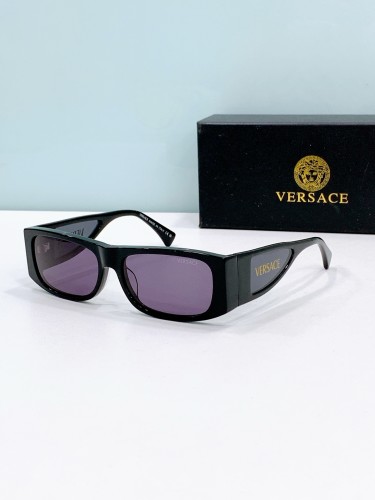 Vintage Versace sunglasses VE 4482