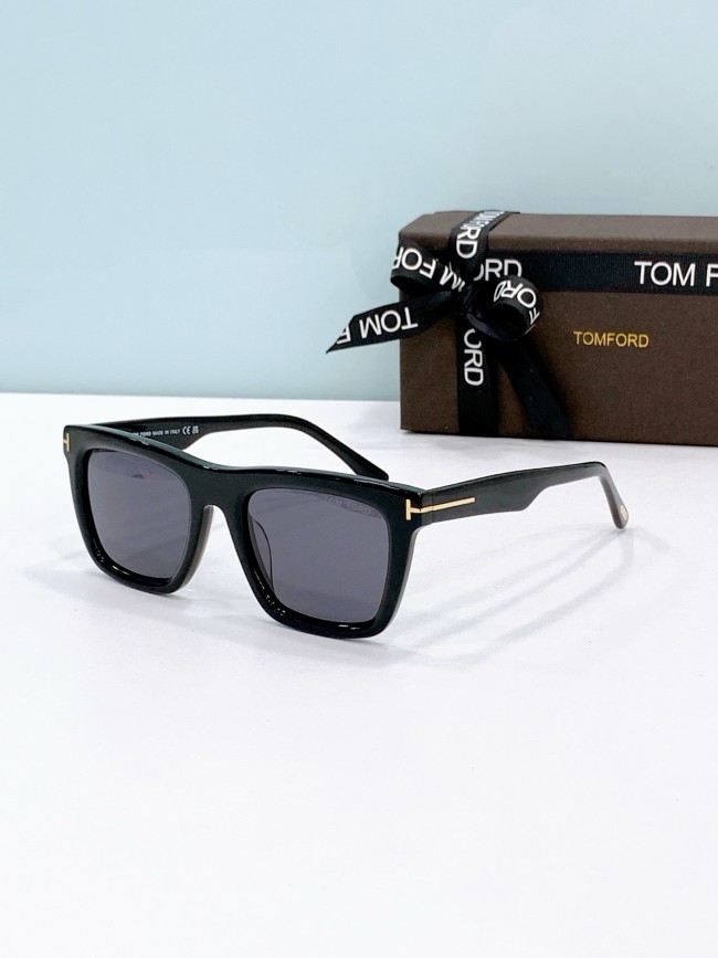 Tom Ford sunglasses Polarized FT 1207