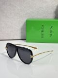 Bottega Veneta Aviator Sunglasses BV1513S