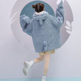 鯊魚頭帽T