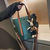 小兔挂件水桶包 兩個1260 三個1755