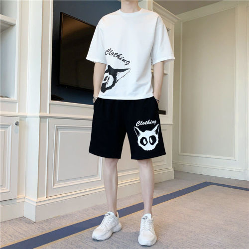 小貓套裝 兩套僅需NT$1200