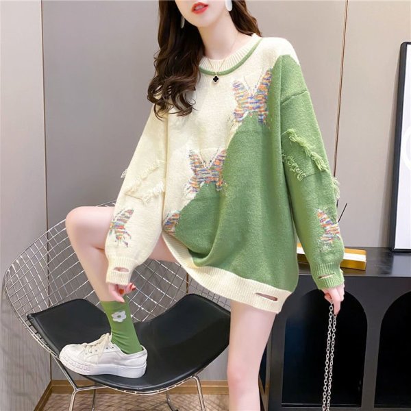 彩蝶毛衣 兩件NT$1440