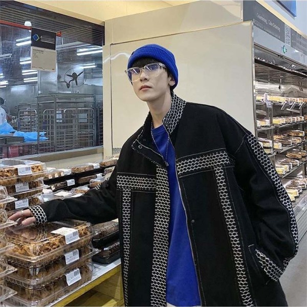 暗黑拼接牛仔外套