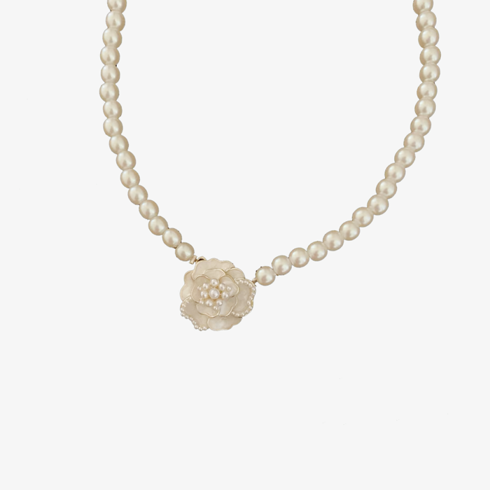 NIGO Women's Pearl Flower Decorative Necklace #nigo57476