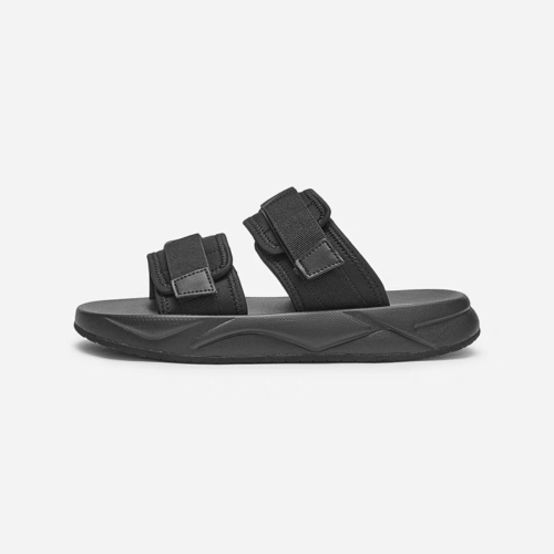 NIGO Summer Flat Sandals Wearing Slippers Outside #nigo94649