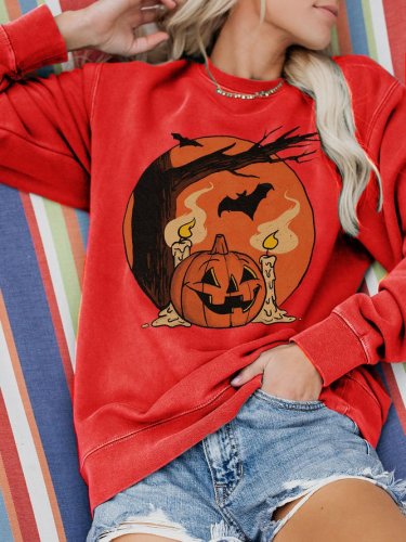 Vintage Pumpkin Scene Halloween Classic Sweatshirt