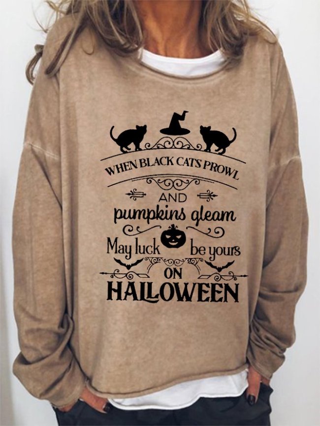 When The Black Cat Prowl Halloween Sweatshirt