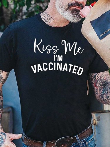 Kiss Me I'm Vaccinated coronavirus, Softly kiss the floral air Men's T-shirt