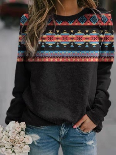 Women's Western Wear Style Aztec Pattern Long Sleeve Sweatshirt