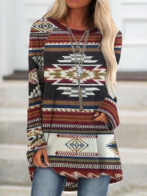Womens Aztec Tribal Southest Red Area Pattern Crew Neck Long Sleeve T-Shirt