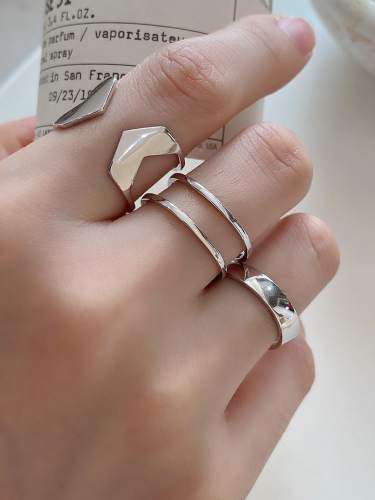 925 Sterling Silver Minimalist Inclined Double Free Size Ring