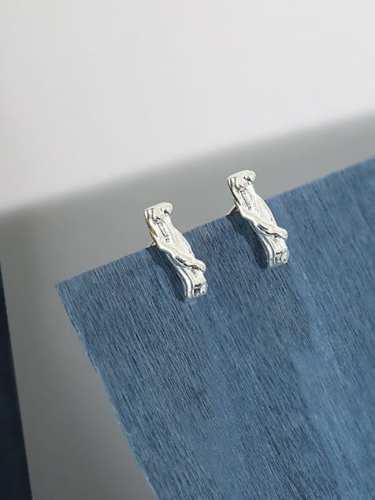 925 Sterling Silver Irregular Minimalist Stud Earring